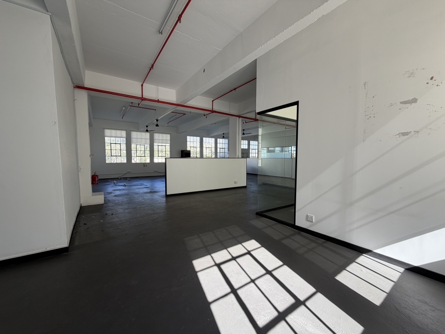 To Let Commercial Property for Rent in Woodstock Western Cape